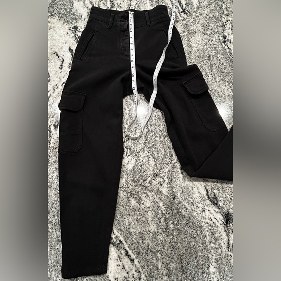 12- Size 00 medium Wilfred Free black cargo pants high-rise waist cargo pockets - Picture 5 of 10